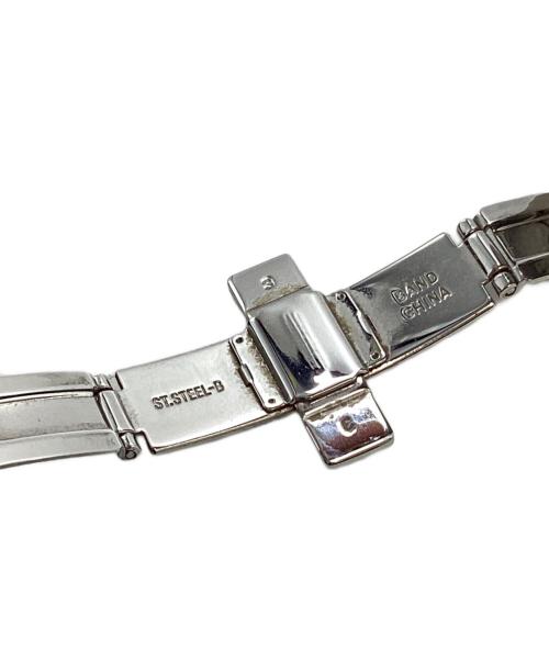 ISSEY MIYAKE（イッセイミヤケ）ISSEY MIYAKE (イッセイミヤケ) TOリストウォッチ シルバーの古着・服飾アイテム