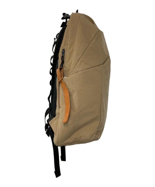 TOMORROW LAND（トゥモローランド）TOMORROW LAND (トゥモローランド) UNCAR COMPOUNDED (UNCAR COMPOUNDED) ACUNEO (アクネオ) 【別注】CONVERTIBLE TOP BACKPACK ブラウンの古着・服飾アイテム