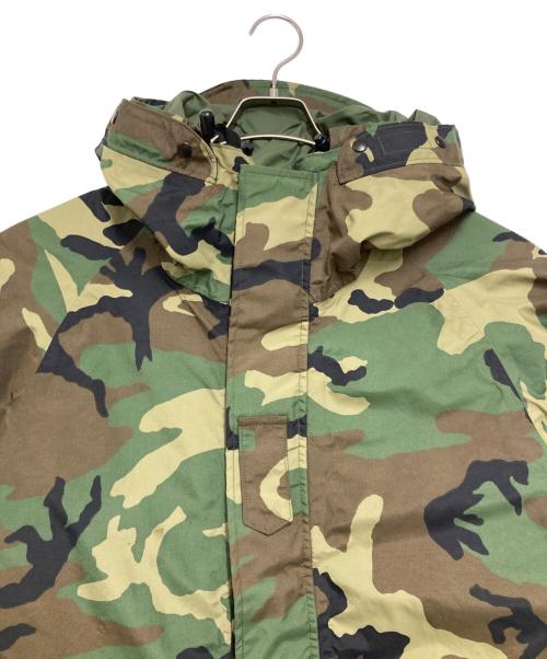 US ARMY（ユーエスアーミー）US ARMY (ユーエスアーミー) ECWCS COLD WEATHER PARKA カーキ×オリーブ×グリーン サイズ:LARGE-REGULARの古着・服飾アイテム