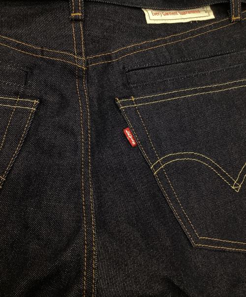 LEVI'S（リーバイス）LEVI'S (リーバイス) sacai (サカイ) コラボ バギージーンズ インディゴ サイズ:W32 L32 (SIZE 2)の古着・服飾アイテム