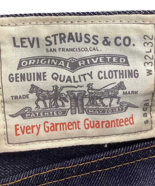LEVI'S（リーバイス）LEVI'S (リーバイス) sacai (サカイ) コラボ バギージーンズ インディゴ サイズ:W32 L32 (SIZE 2)の古着・服飾アイテム