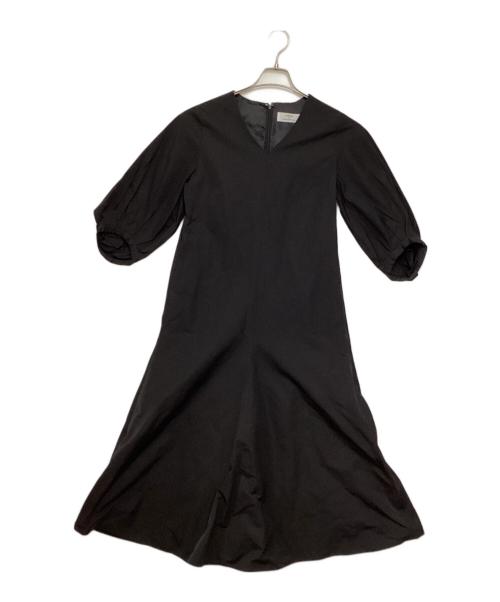 flicka（フリッカ）flicka (フリッカ) TOMORROW LAND (トゥモローランド) 別注Vネックワンピース ブラックの古着・服飾アイテム