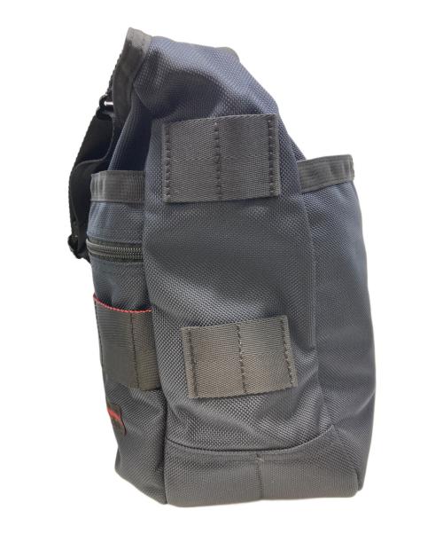 BRIEFING（ブリーフィング）BRIEFING (ブリーフィング) DAY TRIPPER ショルダーバッグ ネイビーの古着・服飾アイテム