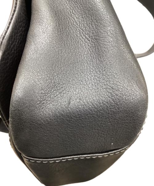 土屋鞄（ツチヤカバン）土屋鞄 (ツチヤカバン) トーンオイルヌメ ミディアムショルダー ブラックの古着・服飾アイテム