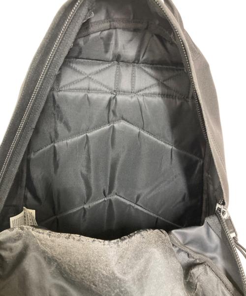 CarHartt（カーハート）CarHartt (カーハート) KICKFLIP BACKPACK ブラックの古着・服飾アイテム