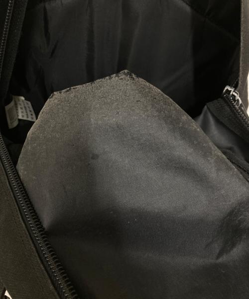 CarHartt（カーハート）CarHartt (カーハート) KICKFLIP BACKPACK ブラックの古着・服飾アイテム