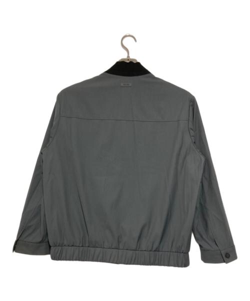 Calvin Klein（カルバンクライン）Calvin Klein (カルバンクライン) ブルゾン グレー×ブラック サイズ:Ｓの古着・服飾アイテム