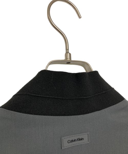 Calvin Klein（カルバンクライン）Calvin Klein (カルバンクライン) ブルゾン グレー×ブラック サイズ:Ｓの古着・服飾アイテム