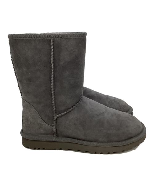 UGG（アグ）UGG (アグ) W CLASSIC SHORT グレー サイズ:24ｃｍの古着・服飾アイテム