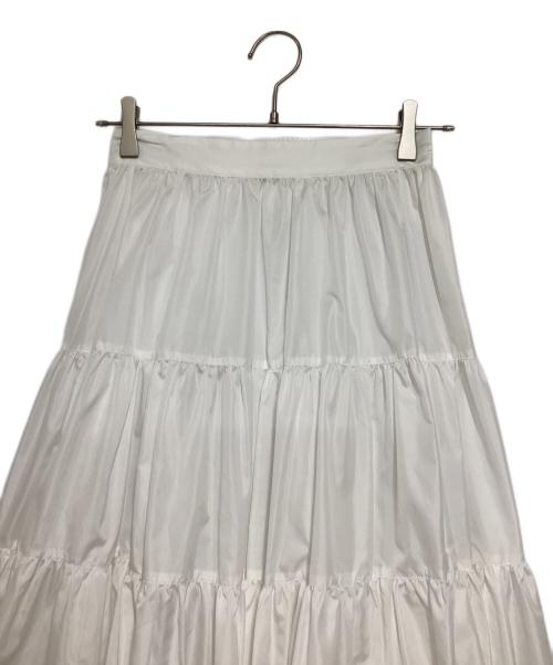 cygne（シーニュ）cygne (シーニュ) ティアードロングスカート ホワイトの古着・服飾アイテム