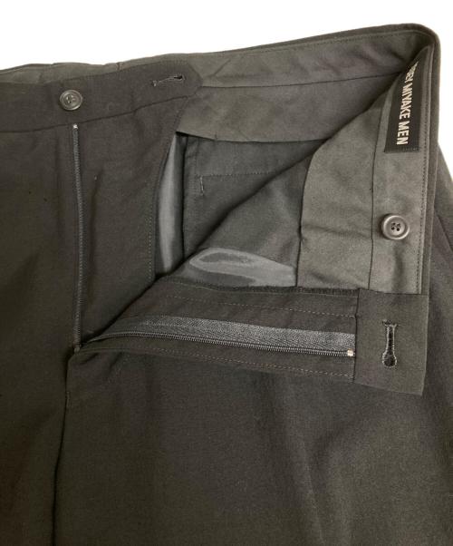 ISSEY MIYAKE MEN（イッセイミヤケメン）ISSEY MIYAKE MEN (イッセイミヤケメン) 2タックパンツ ブラック サイズ:３の古着・服飾アイテム