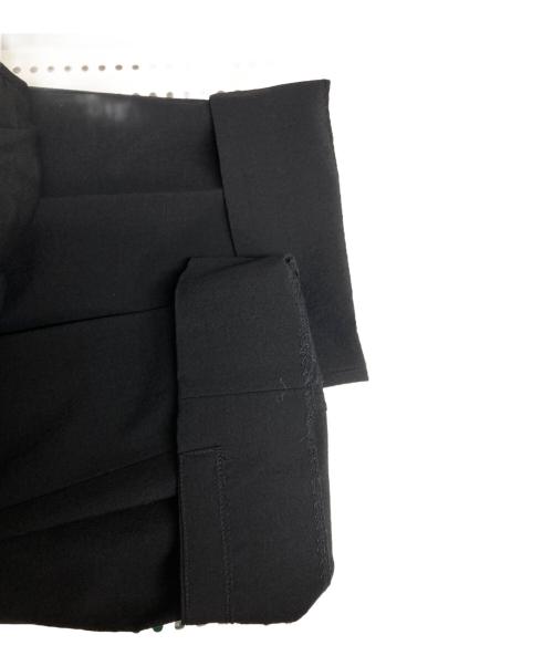 ISSEY MIYAKE MEN（イッセイミヤケメン）ISSEY MIYAKE MEN (イッセイミヤケメン) 2タックパンツ ブラック サイズ:３の古着・服飾アイテム