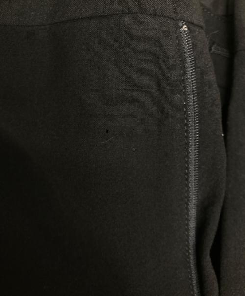 ISSEY MIYAKE MEN（イッセイミヤケメン）ISSEY MIYAKE MEN (イッセイミヤケメン) 2タックパンツ ブラック サイズ:３の古着・服飾アイテム