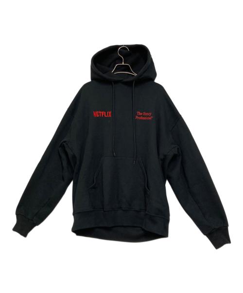 The Ennnoy Professional（ザ エンノイ プロフェッショナル）The Ennnoy Professional (ザ エンノイ プロフェッショナル) NETFLIX (ネットフリックス) プルオーバーパーカー ブラック×レッド サイズ:Lの古着・服飾アイテム