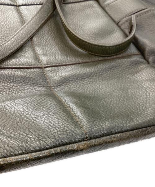 aniary（アニアリ）aniary (アニアリ) レザーデイパック オリーブの古着・服飾アイテム