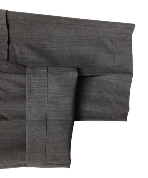 MAISON SPECIAL（メゾンスペシャル）MAISON SPECIAL (メゾンスペシャル) 2way Tuck Pants グレー サイズ:38の古着・服飾アイテム