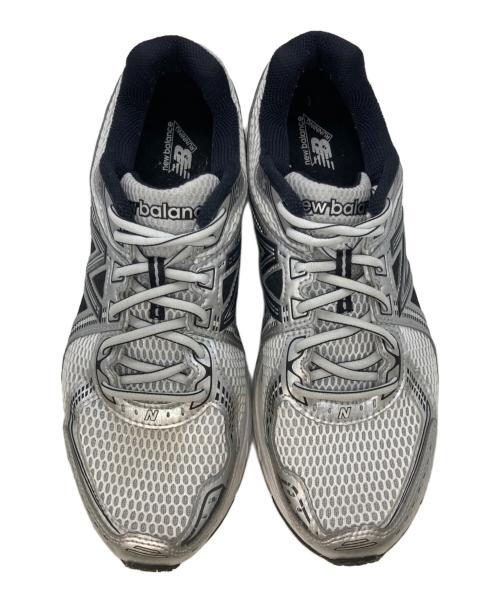 NEW BALANCE（ニューバランス）NEW BALANCE (ニューバランス) 860 ローカットスニーカー グレー×ホワイト サイズ:US10の古着・服飾アイテム
