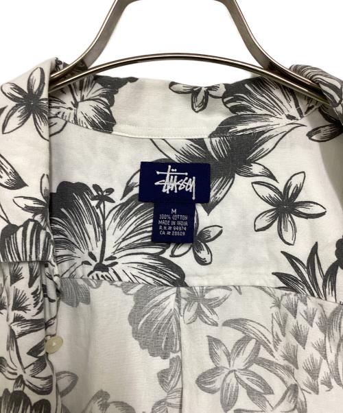 stussy（ステューシー）stussy (ステューシー) 90’S裾刺繍..アロハシャツ ホワイト×グレー サイズ:Mの古着・服飾アイテム
