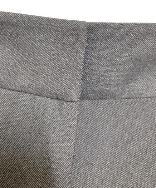 AKTE（アクテ）AKTE (アクテ) ストラップワイドパンツ グレー サイズ:1の古着・服飾アイテム