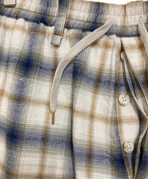 A NOVEL DAY（ア ノーベル デイ）A NOVEL DAY (ア ノーベル デイ) チェックパンツ ベージュ サイズ:3の古着・服飾アイテム