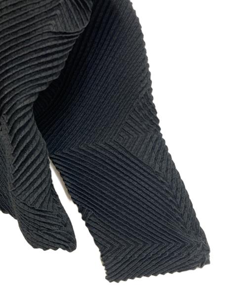 A-POC ABLE ISSEY MIYAKE（エイポック エイブル イッセイ ミヤケ）A-POC ABLE ISSEY MIYAKE (エイポック エイブル イッセイ ミヤケ) 3Dスチームプリーツカットソー ブラック サイズ:2の古着・服飾アイテム