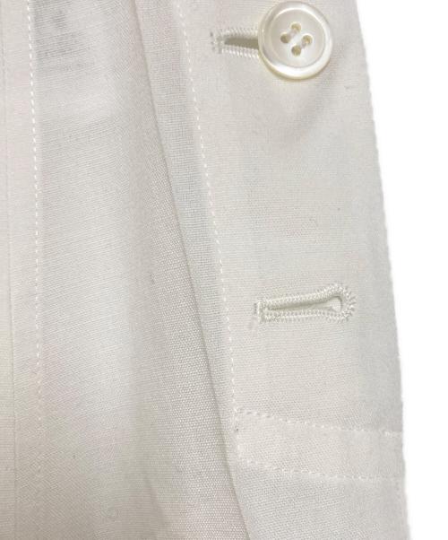 ISSEY MIYAKE（イッセイミヤケ）ISSEY MIYAKE (イッセイミヤケ) フロントスリッドロングスカート ホワイト サイズ:2の古着・服飾アイテム