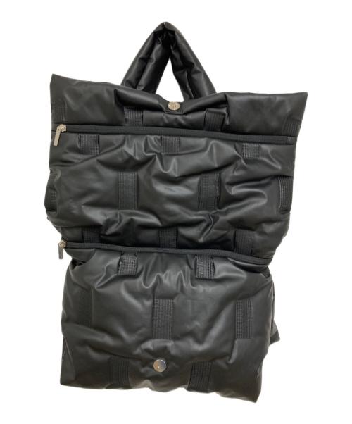 ISSEY MIYAKE（イッセイミヤケ）ISSEY MIYAKE (イッセイミヤケ) SQUARE CUSHION ショルダーバッグ ブラックの古着・服飾アイテム