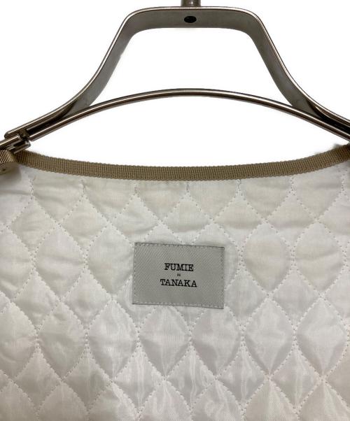 FUMIE=TANAKA（フミエタナカ）FUMIE=TANAKA (フミエタナカ) RAY BEAMS (レイ ビームス) 別注キルティングノースリーブワンピース アイボリー サイズ:freeの古着・服飾アイテム
