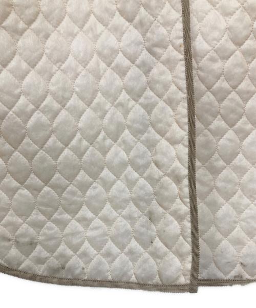 FUMIE=TANAKA（フミエタナカ）FUMIE=TANAKA (フミエタナカ) RAY BEAMS (レイ ビームス) 別注キルティングノースリーブワンピース アイボリー サイズ:freeの古着・服飾アイテム