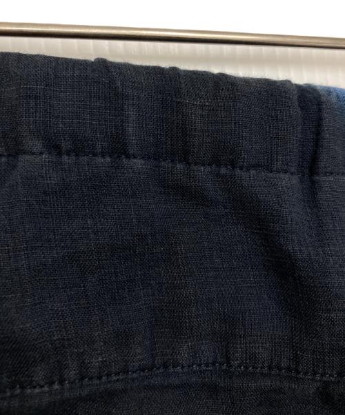ISSEY MIYAKE（イッセイミヤケ）ISSEY MIYAKE (イッセイミヤケ) 特殊染めリネンイージーパンツ ブルー サイズ:1の古着・服飾アイテム