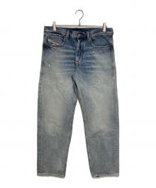 DIESEL（ディーゼル）の古着「ダメージ加工デニムパンツ」｜インディゴ