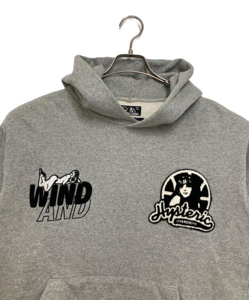 Hysteric Glamour（ヒステリックグラマー）Hysteric Glamour (ヒステリックグラマー) WIND AND SEA (ウィンダンシー) コラボ プルオーバーパーカー グレー サイズ:Lの古着・服飾アイテム