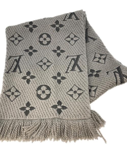 LOUIS VUITTON（ルイ ヴィトン）LOUIS VUITTON (ルイ ヴィトン) エシャルプロゴマニア マフラー グレージュの古着・服飾アイテム