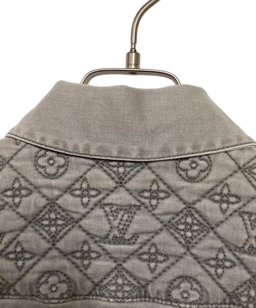 LOUIS VUITTON（ルイ ヴィトン）LOUIS VUITTON (ルイ ヴィトン) モノグラムキルティングシャツ グレー サイズ:34の古着・服飾アイテム