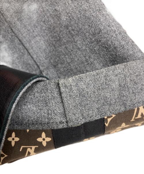 LOUIS VUITTON（ルイ ヴィトン）LOUIS VUITTON (ルイ ヴィトン) ウール ラムレザー切替マッキントッシュコート グレー サイズ:34の古着・服飾アイテム