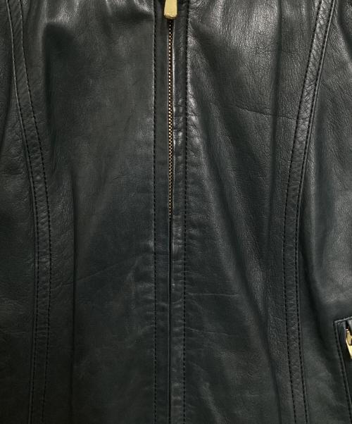 TOMORROW LAND collection（トゥモローランドコレクション）TOMORROW LAND collection (トゥモローランドコレクション) ラムレザー ジップアップブルゾン ブルー サイズ:36の古着・服飾アイテム