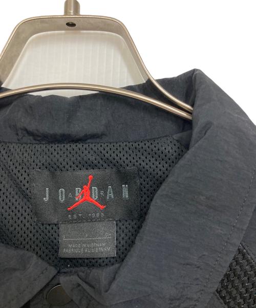 NIKE（ナイキ）NIKE (ナイキ) Essentials Men's Coaches Jacket ブラック×レッド サイズ:Sの古着・服飾アイテム