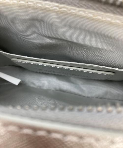 MARC JACOBS（マークジェイコブス）MARC JACOBS (マークジェイコブズ) ショルダーバッグ シルバーの古着・服飾アイテム