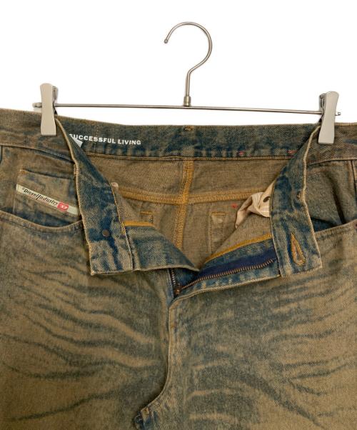 DIESEL（ディーゼル）DIESEL (ディーゼル) ワイドデニムパンツ インディゴ×ブラウン サイズ: W32の古着・服飾アイテム