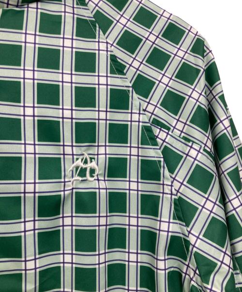 ANTIMID（アンチミッド）ANTIMID (アンチミッド) REVERSIBLE SHELL JACKET グリーン×ベージュ サイズ:Ｍの古着・服飾アイテム