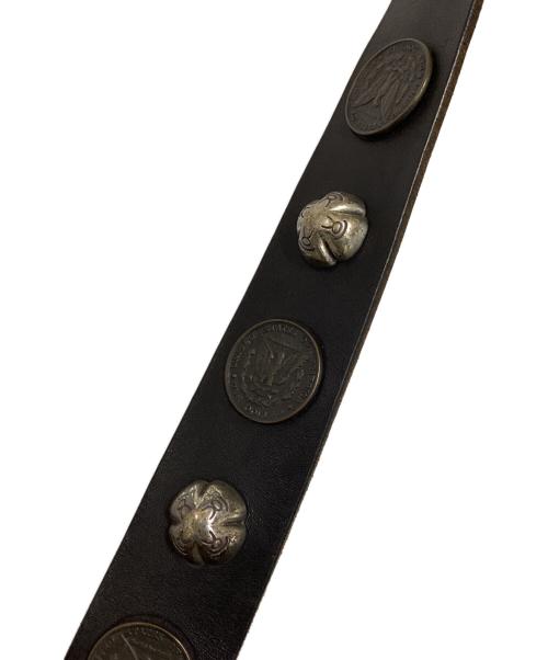 DSQUARED2（ディースクエアード）DSQUARED2 (ディースクエアード) スタッズレザーショルダーバッグ ブラックの古着・服飾アイテム