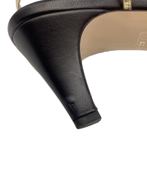 GUCCI（グッチ）GUCCI (グッチ) リボンサンダル ブラック×ゴールド サイズ:37の古着・服飾アイテム