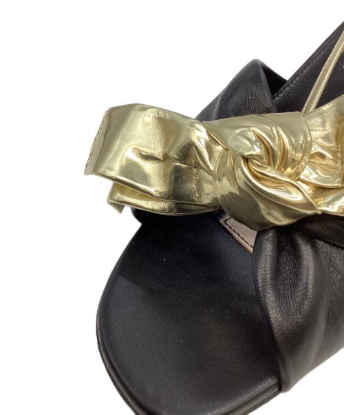 GUCCI（グッチ）GUCCI (グッチ) リボンサンダル ブラック×ゴールド サイズ:37の古着・服飾アイテム