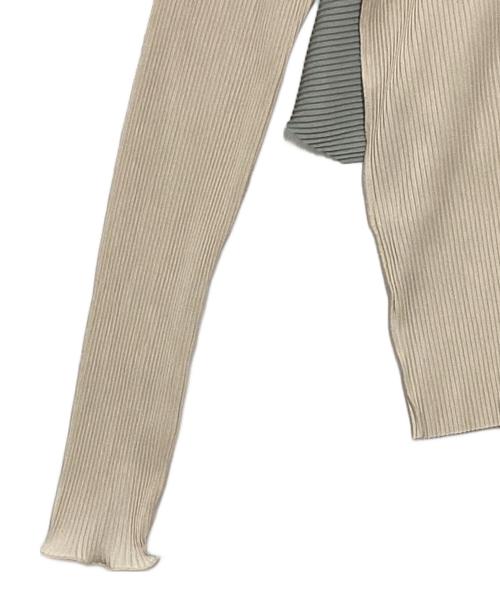 kotohayokozawa（コトハヨコザワ）kotohayokozawa (コトハヨコザワ) プリーツカットソー ホワイト×ブルー サイズ:FREEの古着・服飾アイテム