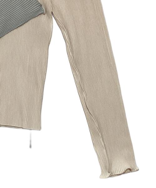 kotohayokozawa（コトハヨコザワ）kotohayokozawa (コトハヨコザワ) プリーツカットソー ホワイト×ブルー サイズ:FREEの古着・服飾アイテム