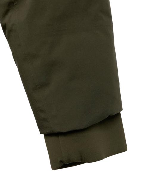 LULULEMON（ルルレモン）LULULEMON (ルルレモン) ダウンコート カーキ サイズ:2の古着・服飾アイテム