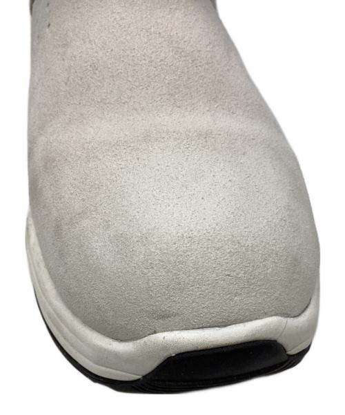 suicoke（スイコック）suicoke (スイコック) BUDBUD ホワイト サイズ:US8の古着・服飾アイテム