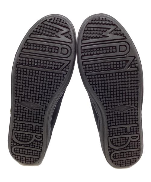 MANEBU（マネブ）MANEBU (マネブ) BEEJO “SUEDE” -PAN SOLE- ブラック サイズ:40の古着・服飾アイテム