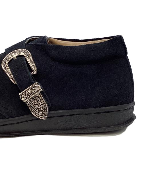 MANEBU（マネブ）MANEBU (マネブ) BEEJO “SUEDE” -PAN SOLE- ブラック サイズ:40の古着・服飾アイテム