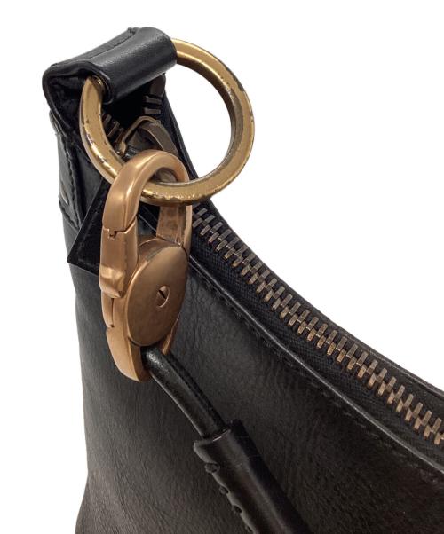 GUCCI（グッチ）GUCCI (グッチ) ワンショルダーレザーバッグ ブラックの古着・服飾アイテム